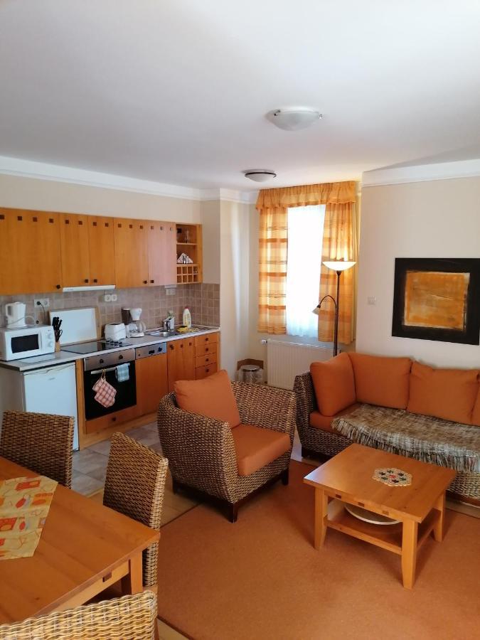 Daniella Apartmens Bük Extérieur photo